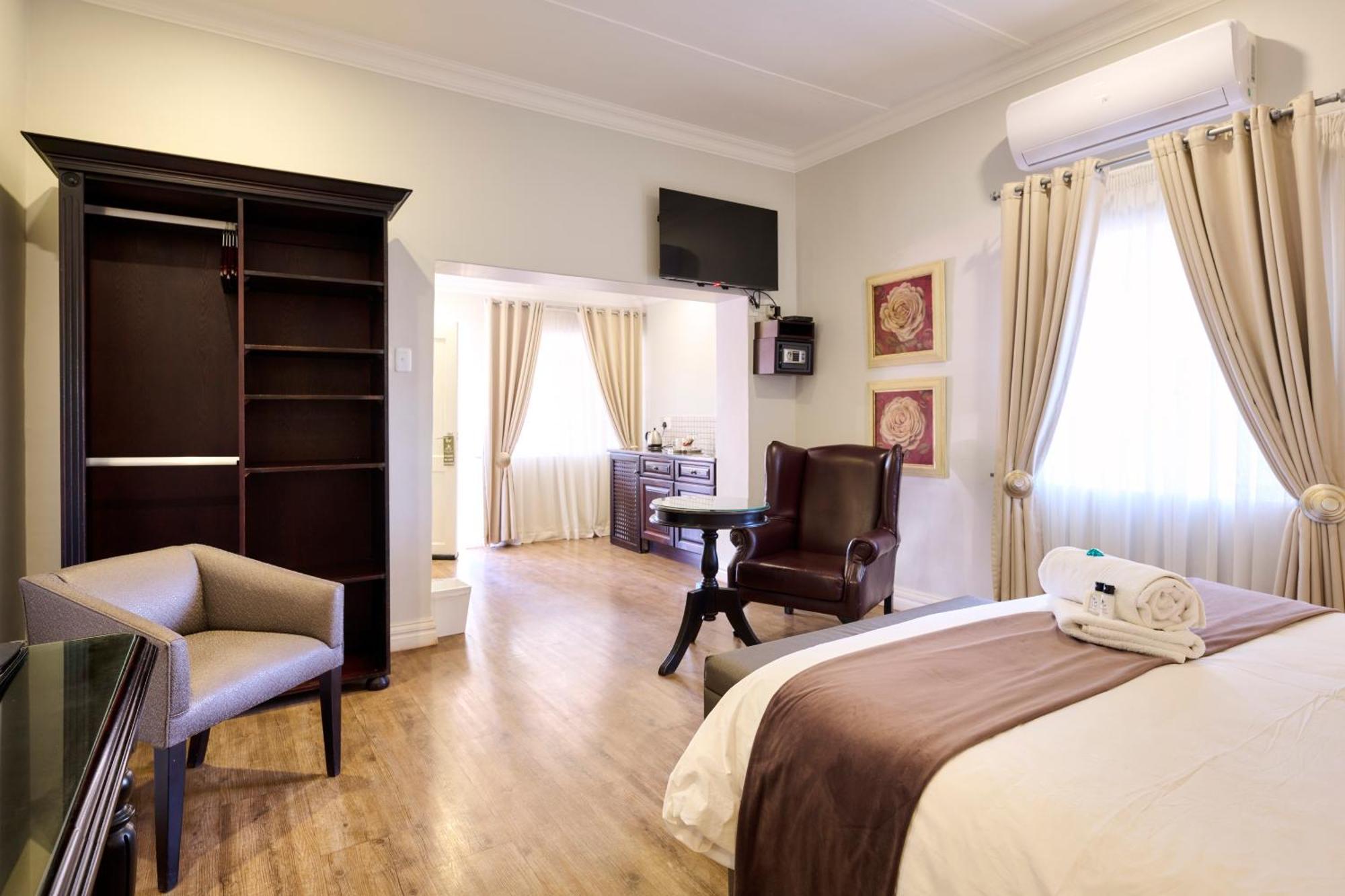 Postmasburg D Olive Rose Boutique Hotel Bagian luar foto