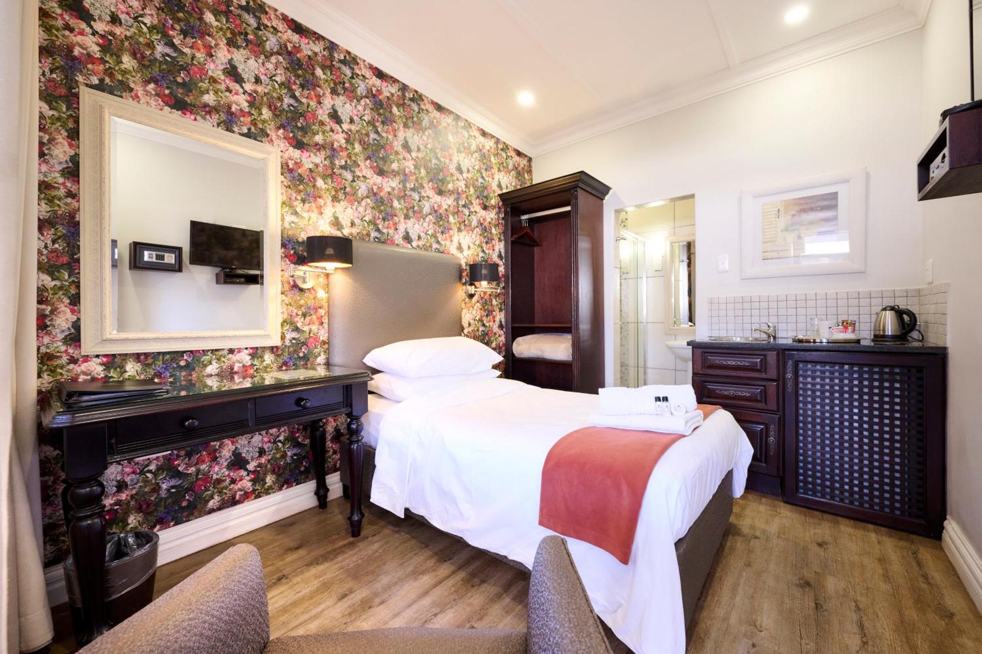 Postmasburg D Olive Rose Boutique Hotel Bagian luar foto