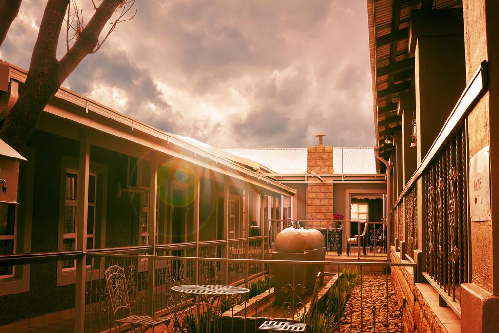Postmasburg D Olive Rose Boutique Hotel Bagian luar foto