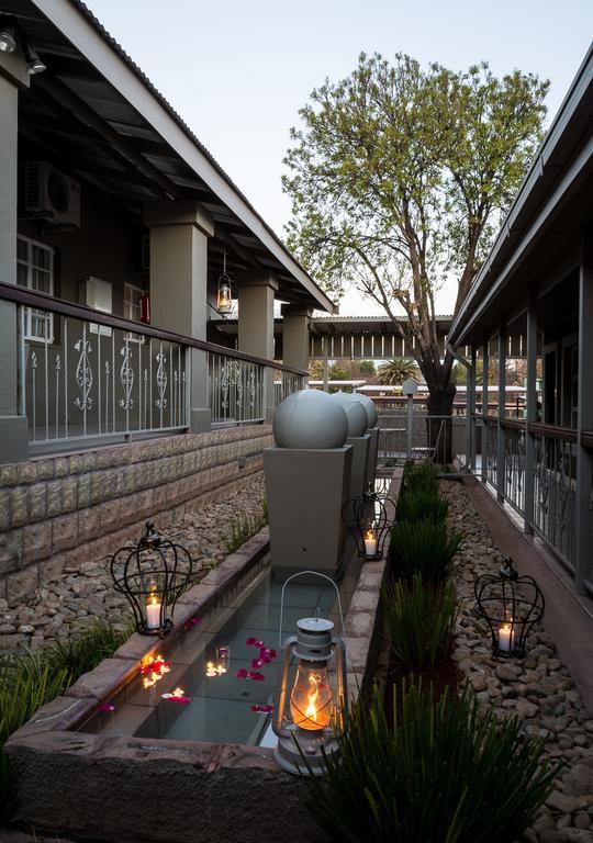 Postmasburg D Olive Rose Boutique Hotel Bagian luar foto